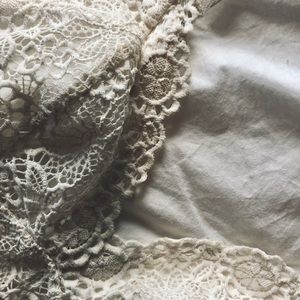 White lace bralette